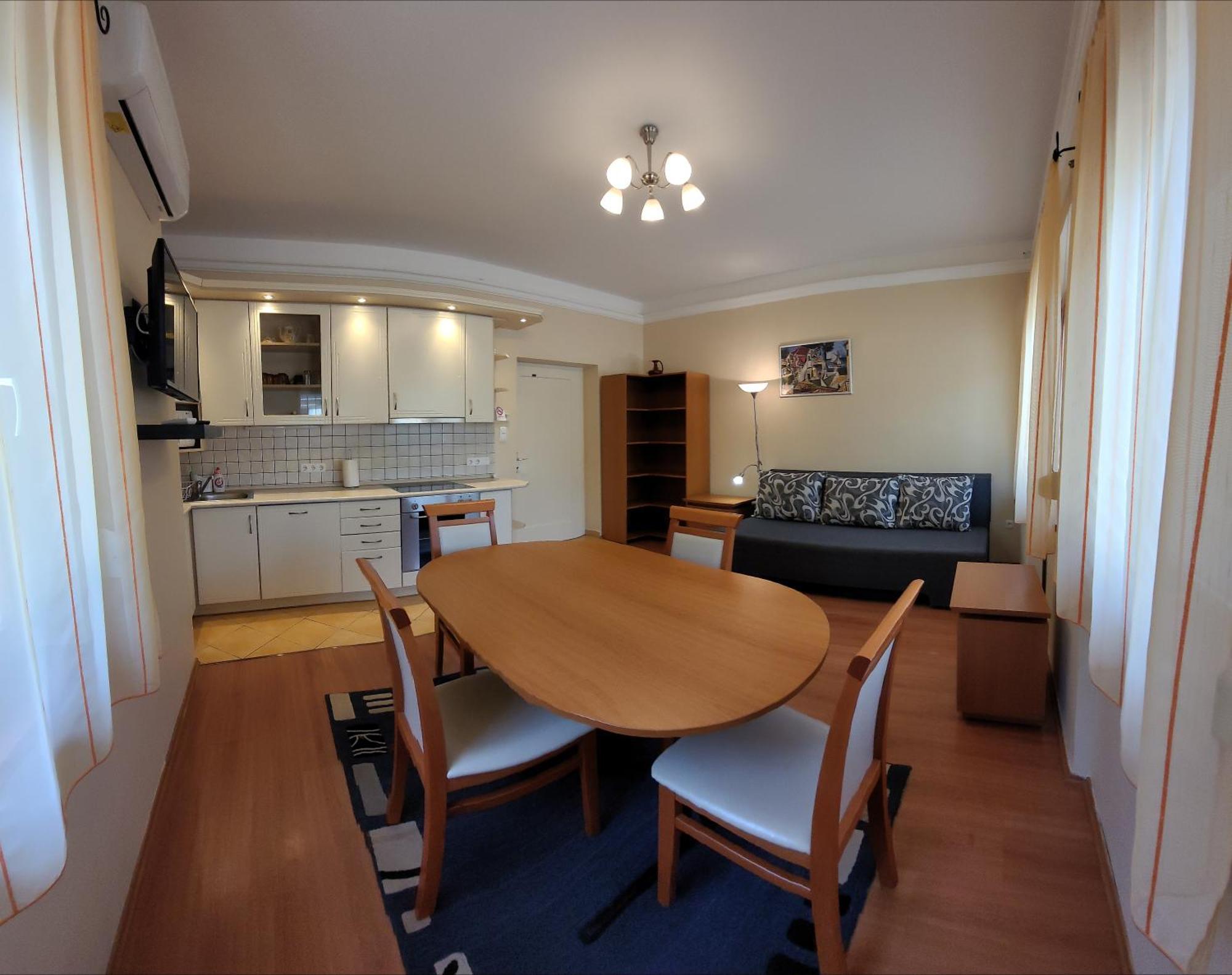 Апартаменти Frank Apartmanhaz Балатонбоглар Екстер'єр фото
